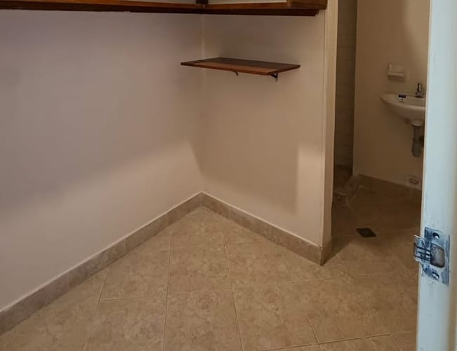 Apartamento de 4 alcobas en venta en Laureles, Medellín, 112 m² · foto 8 de 17