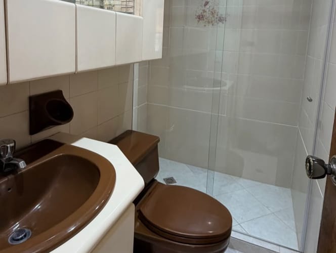 Apartamento de 4 alcobas en venta en Laureles, Medellín, 112 m² · foto 11 de 17