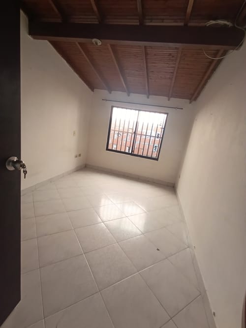 Casa en venta en Viviendas Del Sur, Itagüí · foto 7 de 14