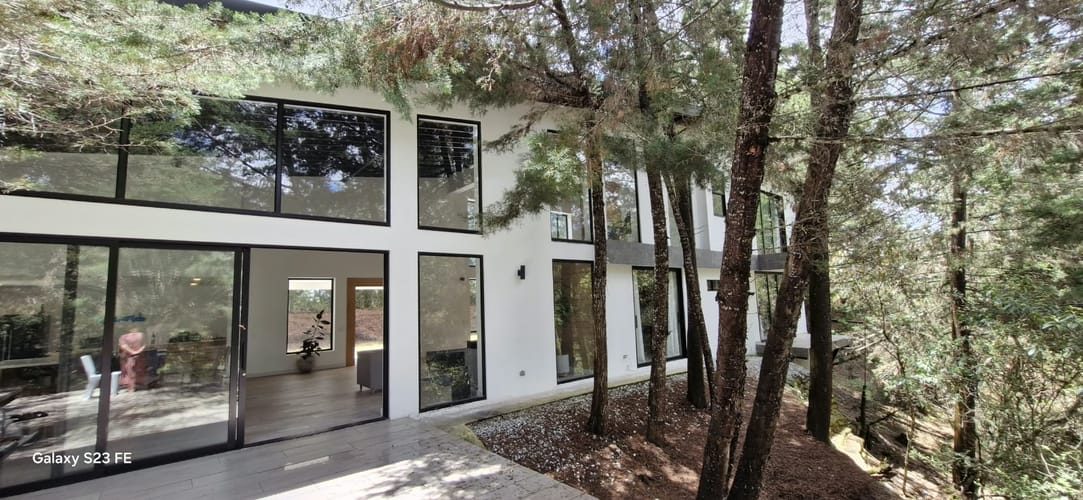 Finca en venta en Guarne, 320 m² · foto 2 de 22