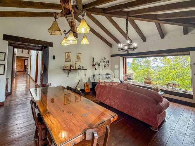 Casa de 4 alcobas en venta en Santa Elena, El Retiro, 610 m² · foto 19 de 24
