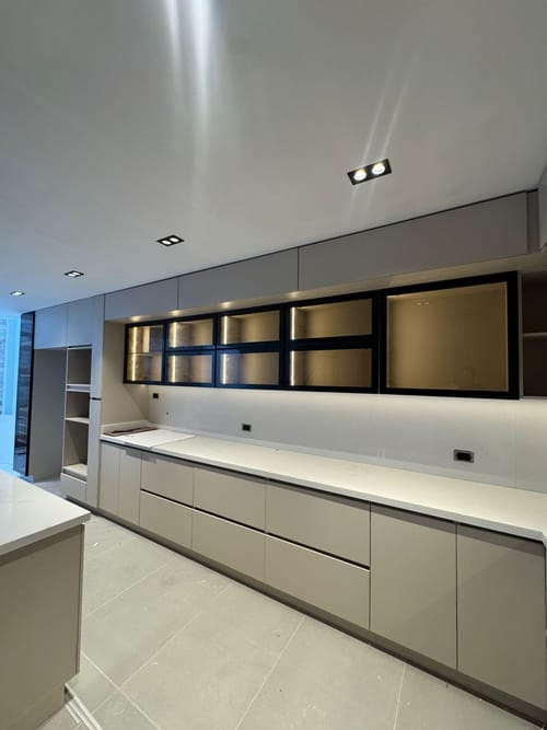Casa de 4 alcobas en venta en El Porvenir, Rionegro, 230 m² · foto 2 de 13