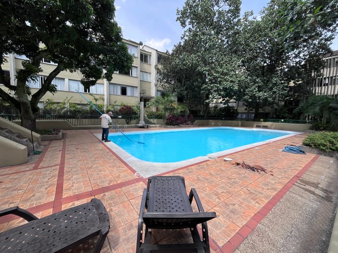 Apartamento de 3 alcobas en venta en El Poblado, Medellín, 310 m² · foto 15 de 16
