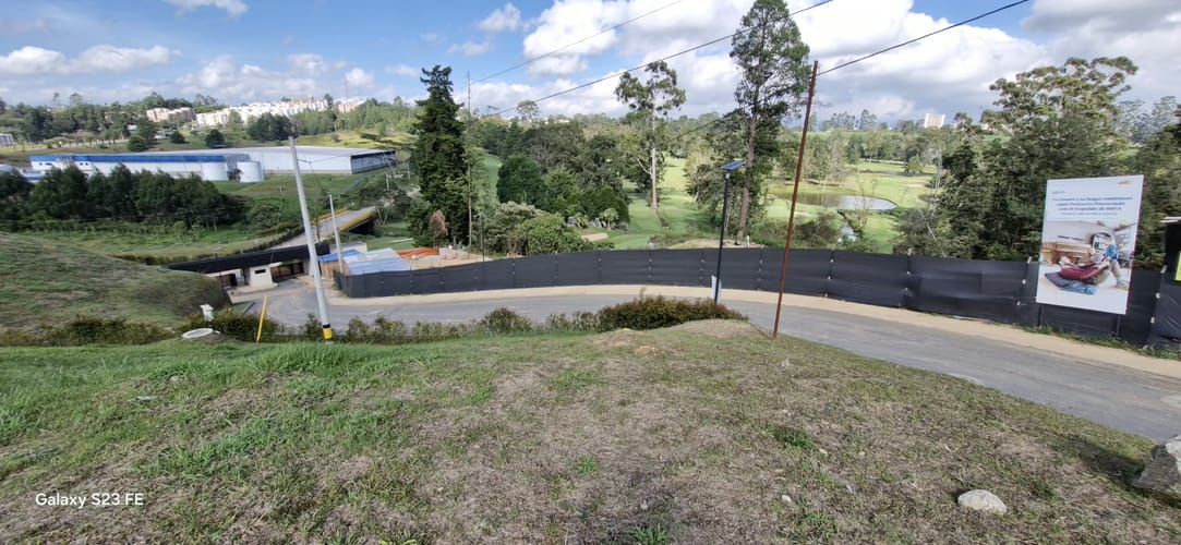 Lote en venta en La Industrial, Marinilla, 978 m² · foto 3 de 8