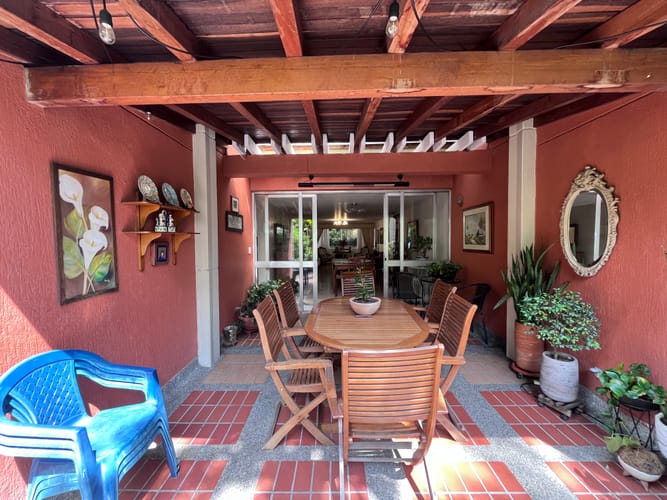 Apartamento de 3 alcobas en venta en El Poblado, Medellín, 310 m² · foto 16 de 16