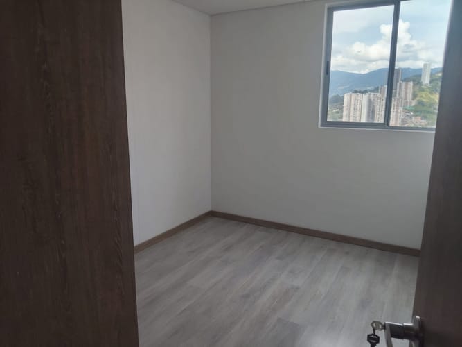 Apartamento de 3 alcobas en venta en Mayorca, Sabaneta, 85 m² · foto 15 de 24