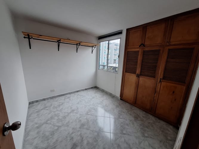 Apartamento en venta en Zona Rural, Itagüí · foto 8 de 13