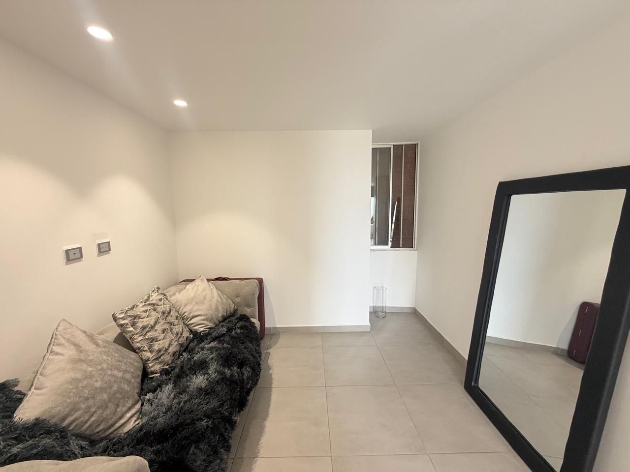 Apartamento en venta en El Poblado, Medellín · foto 7 de 14