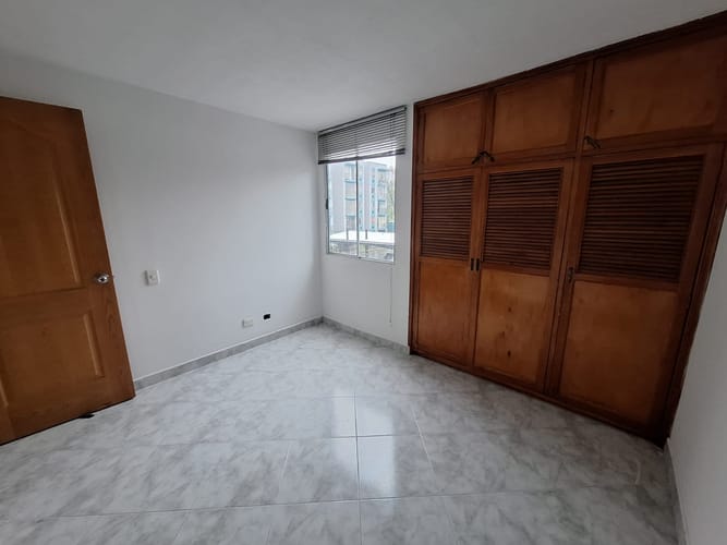 Apartamento en venta en Zona Rural, Itagüí · foto 11 de 13