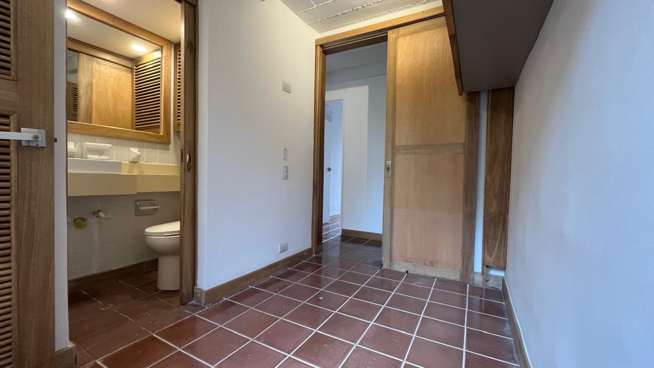 Apartamento en venta en Vía Las Palmas, Medellín · foto 2 de 12