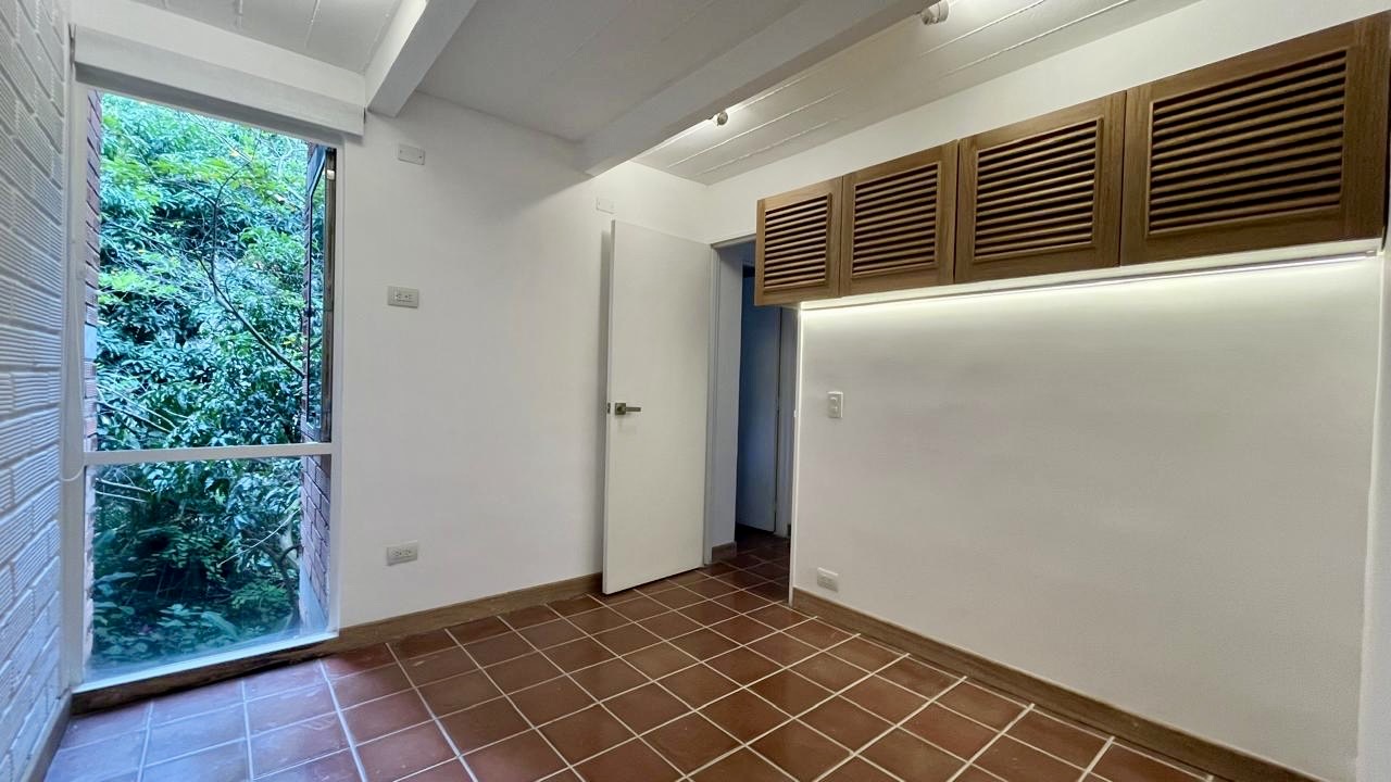 Apartamento en venta en Vía Las Palmas, Medellín · foto 7 de 12