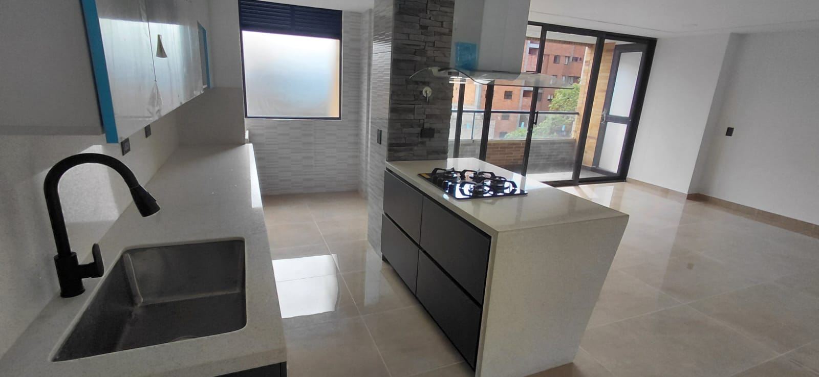 Apartamento en venta en Laureles, Medellín · foto 5 de 17