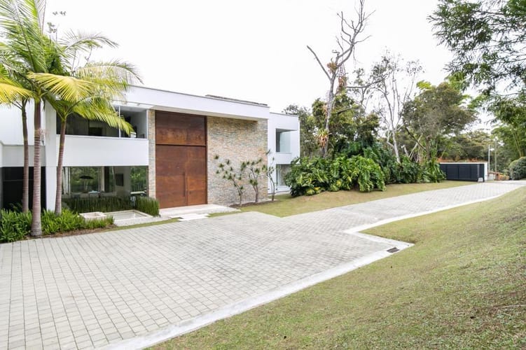 Casa de 4 alcobas en venta en El Porvenir, Rionegro, 670 m² · foto 16 de 17