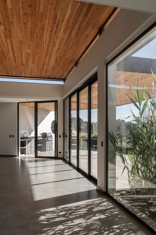 Casa de 3 alcobas en venta en El Porvenir, Rionegro, 330 m² · foto 10 de 21