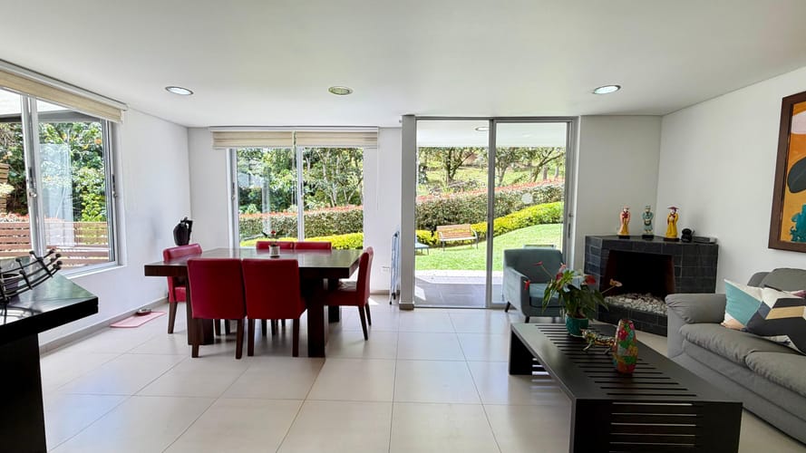 Casa de 3 alcobas en venta en El Retiro, 150 m² · foto 2 de 21
