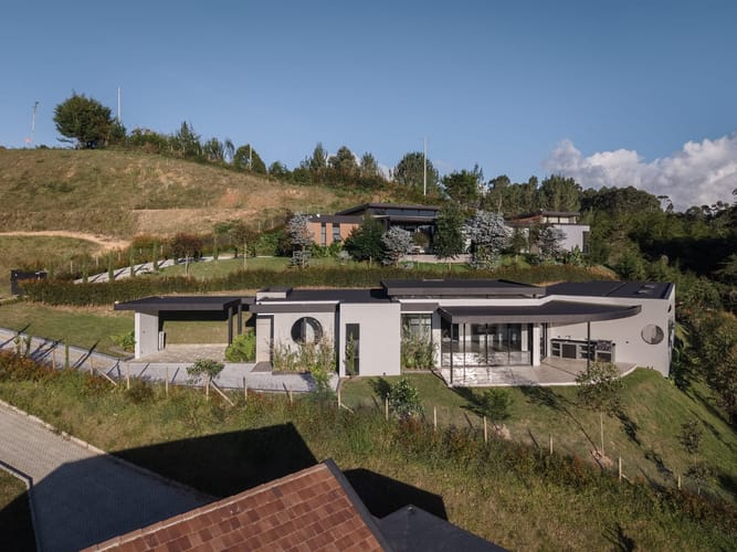Casa de 3 alcobas en venta en El Porvenir, Rionegro, 330 m² · foto 21 de 21