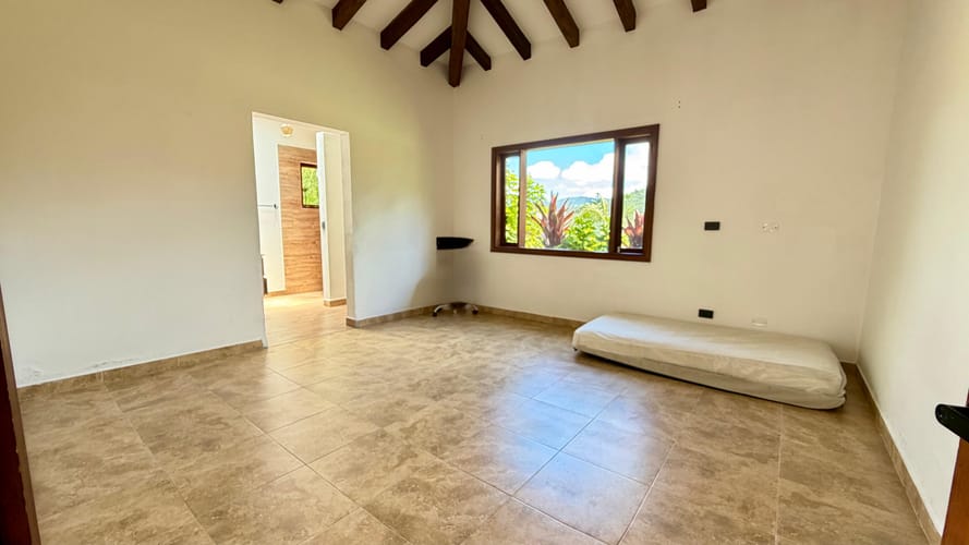 Casa de 6 alcobas en venta en El Retiro, 420 m² · foto 19 de 24