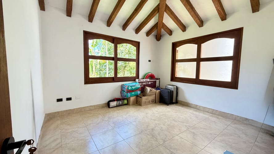 Casa de 6 alcobas en venta en El Retiro, 420 m² · foto 23 de 24
