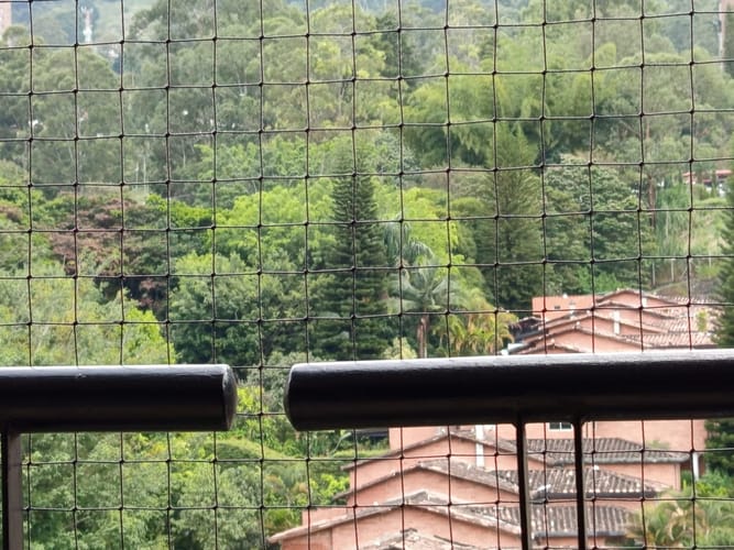Apartamento de 4 alcobas en venta en Altos Del Poblado, Medellín, 117 m² · foto 2 de 12