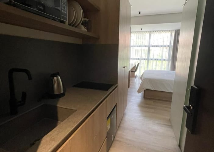 Apartaestudio en arriendo en Laureles, Medellín, 28 m² · foto 2 de 9