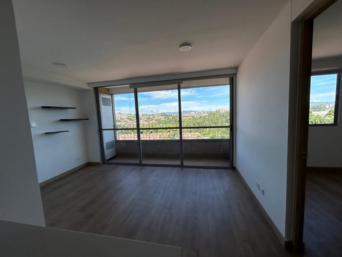 Apartamento de 2 alcobas en venta en Llano Grande, Rionegro, 58 m² · foto 3 de 14