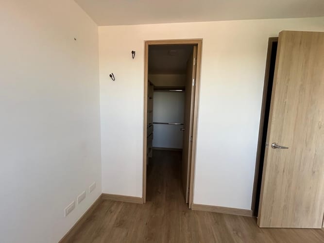 Apartamento de 2 alcobas en venta en Llano Grande, Rionegro, 58 m² · foto 7 de 14