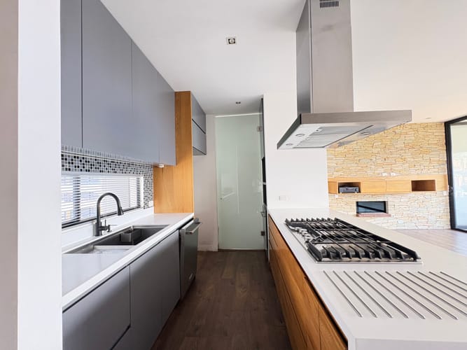 Apartamento de 2 alcobas en venta en Urbanización Las Cumbres, Medellín, 129 m² · foto 2 de 13
