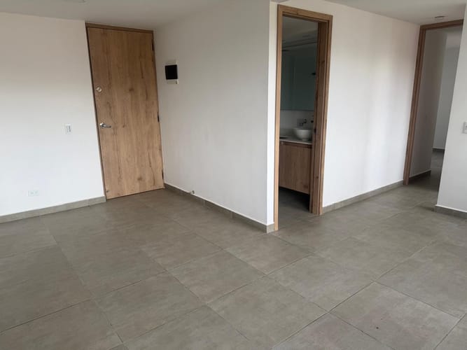 Apartamento de 2 alcobas en venta en Llano Grande, Rionegro, 52 m² · foto 3 de 14