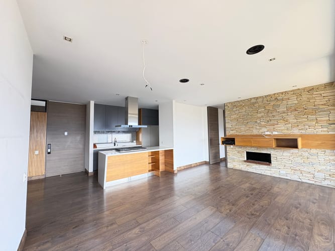 Apartamento de 2 alcobas en venta en Urbanización Las Cumbres, Medellín, 129 m² · foto 5 de 13