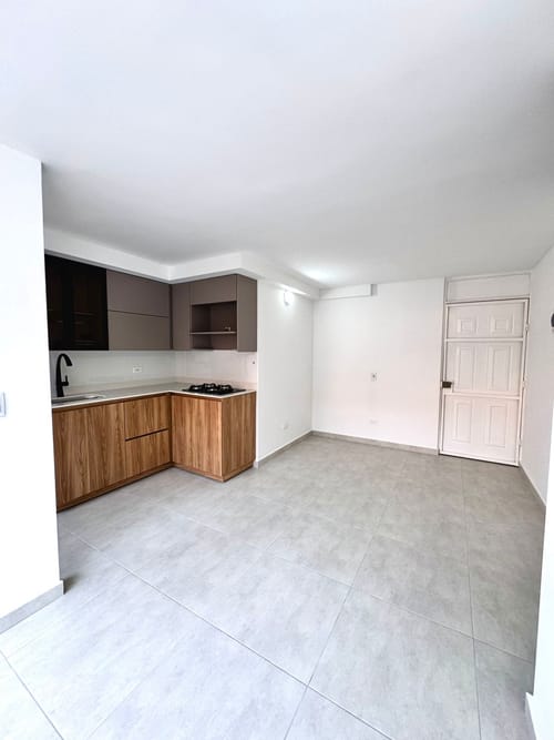 Apartamento de 2 alcobas en venta en El Porvenir, Rionegro, 50 m² · foto 2 de 10