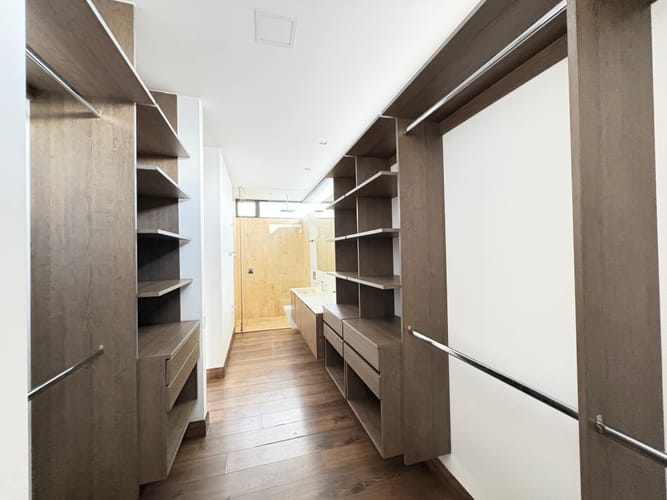 Apartamento de 2 alcobas en venta en Urbanización Las Cumbres, Medellín, 129 m² · foto 12 de 13