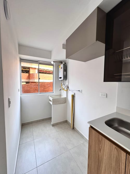 Apartamento de 2 alcobas en venta en El Porvenir, Rionegro, 50 m² · foto 5 de 10