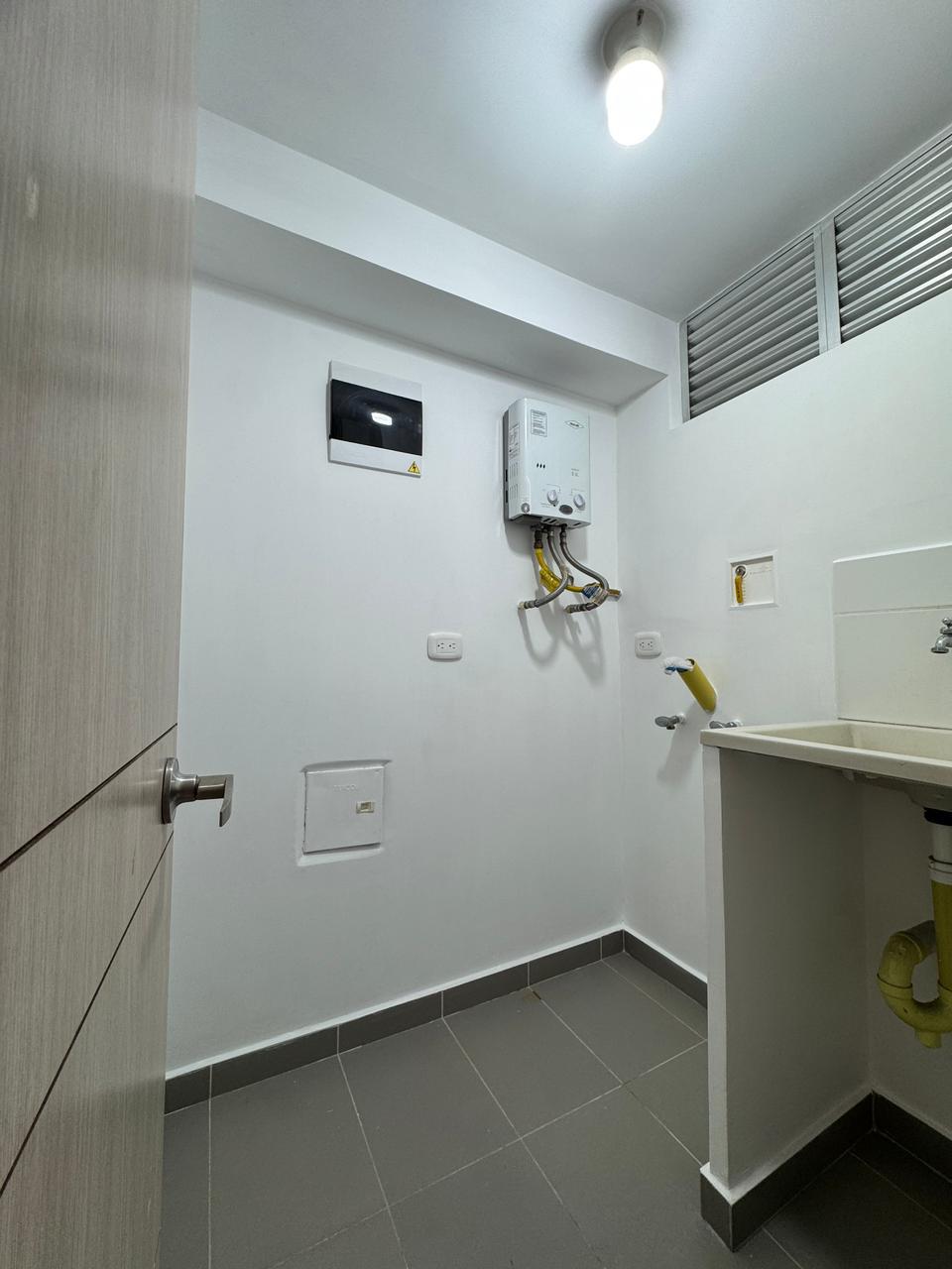 Apartamento en venta en Belén, Medellín · foto 6 de 8