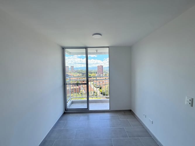 Apartamento de 2 alcobas en venta en El Porvenir, Rionegro, 44 m² · foto 4 de 11