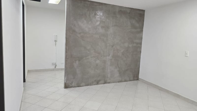 Oficina en arriendo en Patio Bonito, Medellín, 40 m² · foto 5 de 9