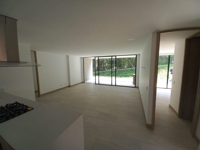 Apartamento de 2 alcobas en venta en El Retiro, 86 m² · foto 3 de 17