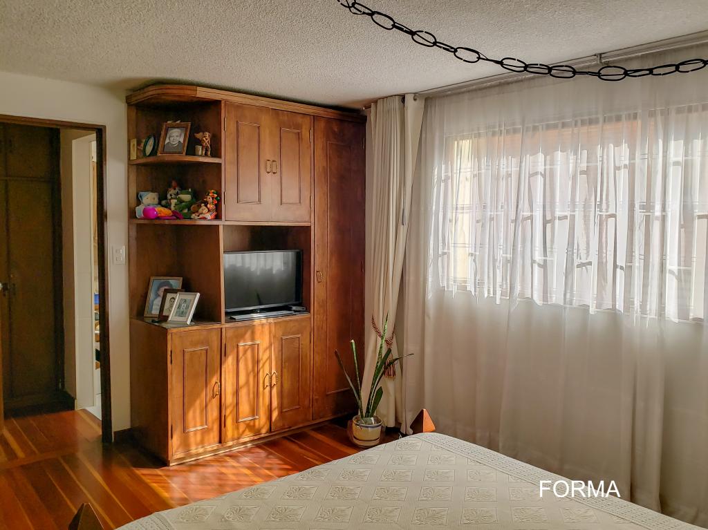 Casa en venta en Caobos Salazar, Bogotá · foto 7 de 24