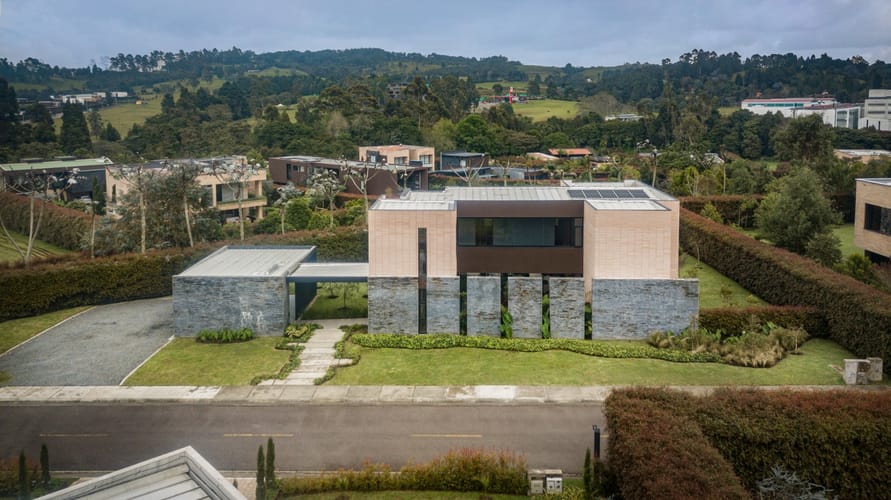 Casa de 3 alcobas en venta en Las Palmas, Envigado, 1502 m² · foto 6 de 19