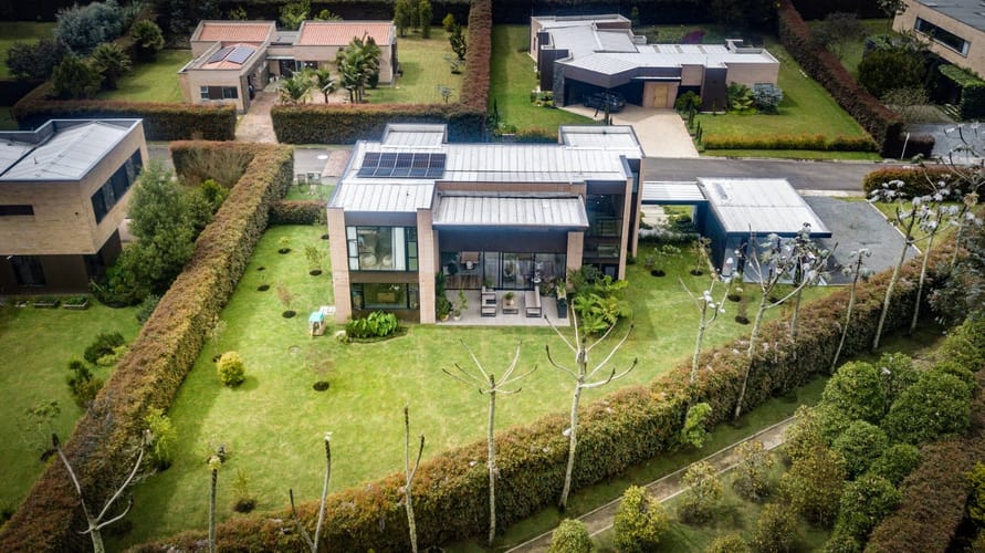 Casa de 3 alcobas en venta en Las Palmas, Envigado, 1502 m² · foto 10 de 19