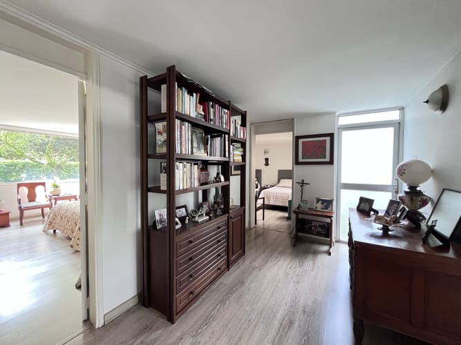 Apartamento en venta en El Poblado, Medellín · foto 6 de 24