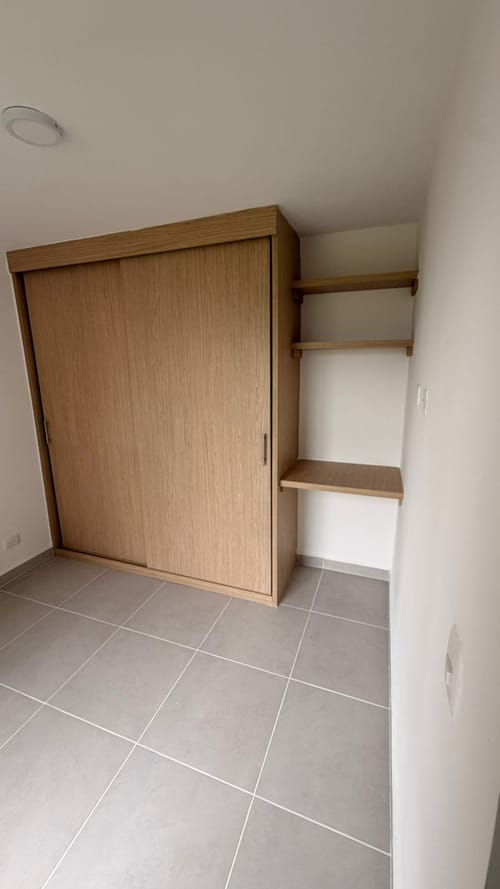 Apartamento de 2 alcobas en venta en La Macarena, Rionegro, 49 m² · foto 4 de 15