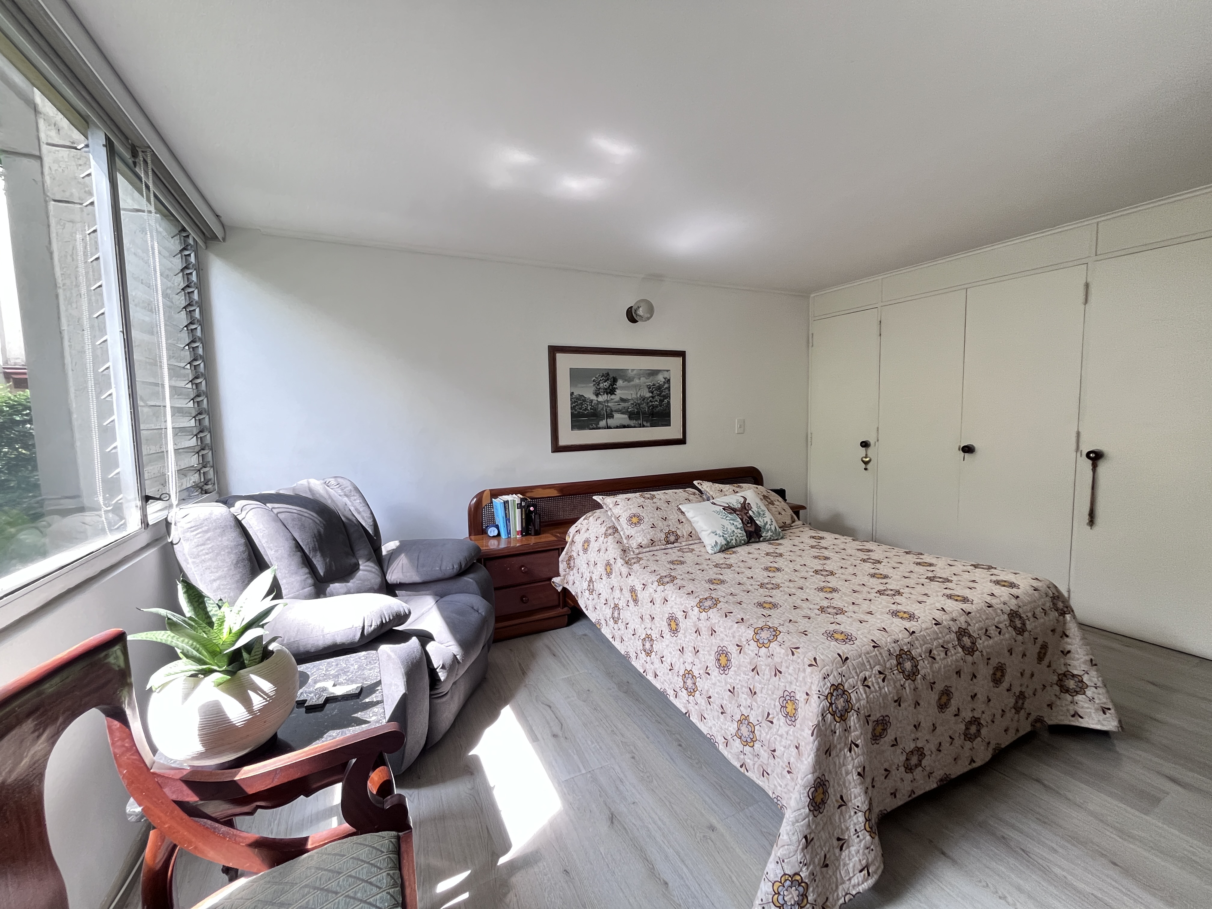 Apartamento en venta en El Poblado, Medellín · foto 14 de 24