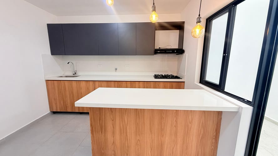 Casa de 3 alcobas en venta en La Ceja, 145 m² · foto 2 de 19