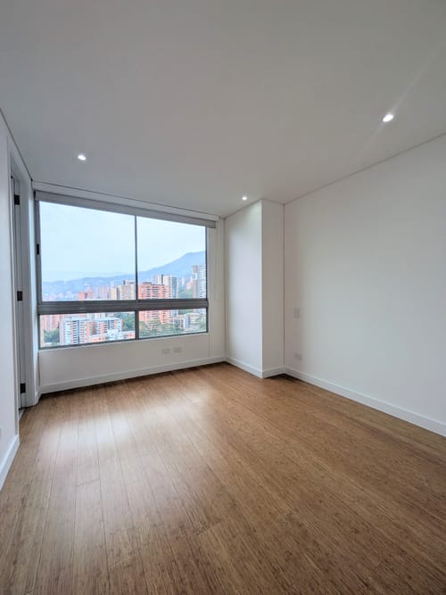 Apartamento de 3 alcobas en venta en Los Balsos, Medellín, 204 m² · foto 13 de 15