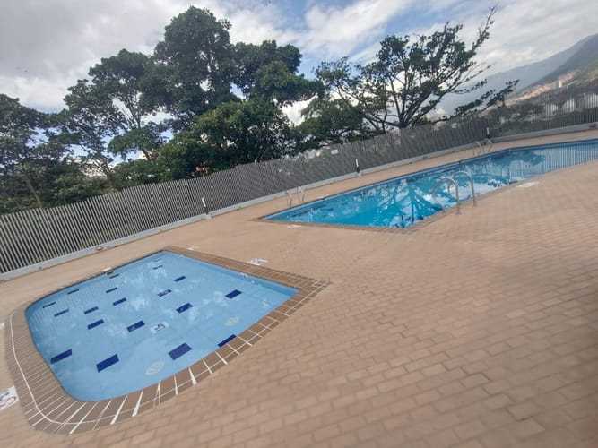 Apartamento de 2 alcobas en venta en Machado, Copacabana, 61 m² · foto 11 de 24