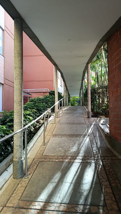 Apartamento de 3 alcobas en venta en Belén, Medellín, 76 m² · foto 14 de 16