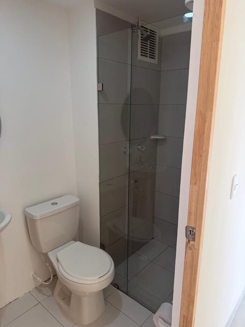 Apartamento de 2 alcobas en venta en La Macarena, Rionegro, 49 m² · foto 11 de 14