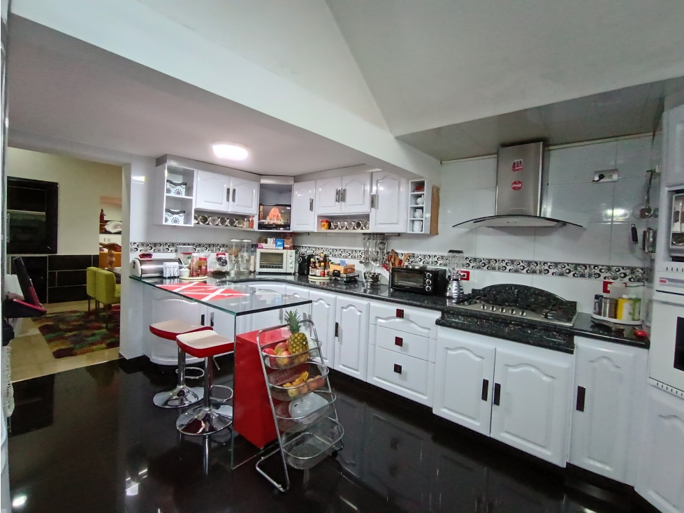 Apartamento en venta en Chico Norte, Bogotá · foto 21 de 24