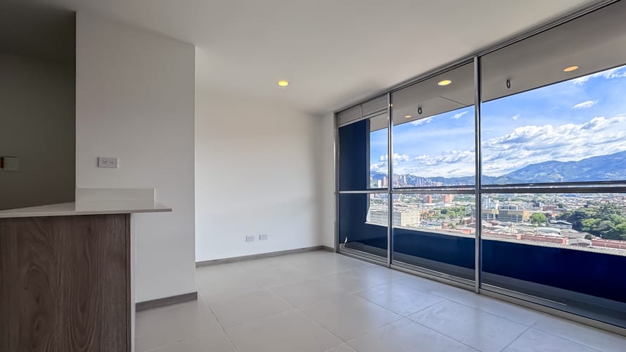 Apartamento de 3 alcobas en venta en Centro, Itagüí, 63 m² · foto 7 de 24