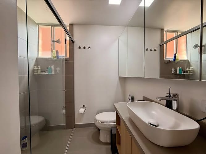 Apartamento en venta en El Poblado, Medellín · foto 8 de 9